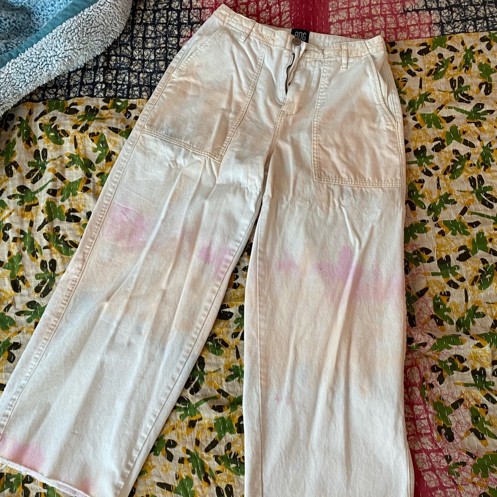 Size 26 tie dye BDG pants!!!